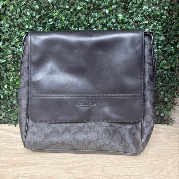 Coach Houston Map Bag In Signature Canvas - Picture 1 of 5